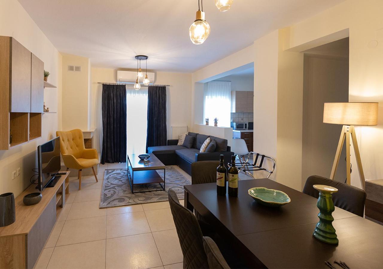 V Luxury Apartment 1 Ioannina Extérieur photo