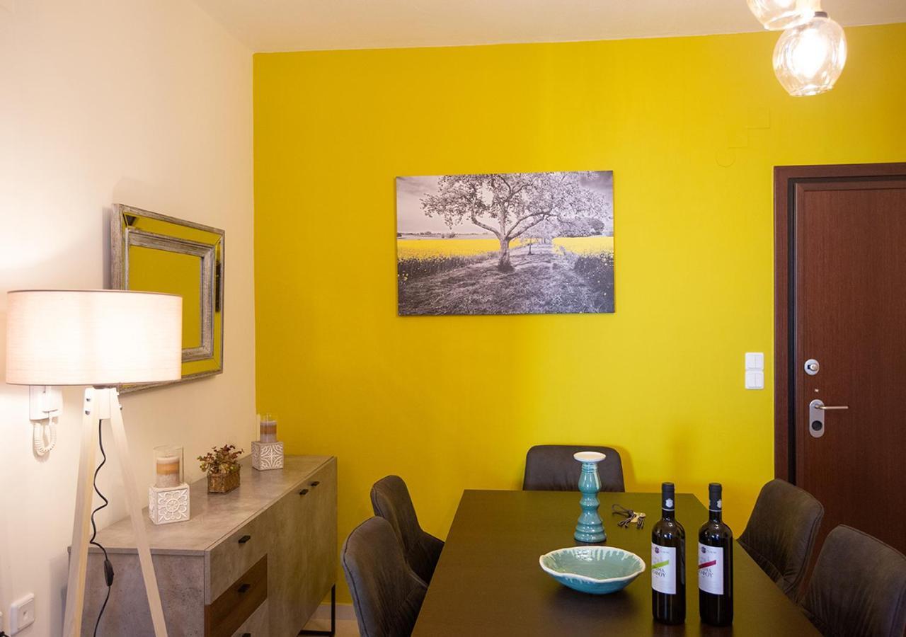 V Luxury Apartment 1 Ioannina Extérieur photo